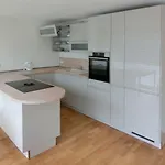 Appartement Modernes, Sonniges Im Herzen Von Düsseldorf