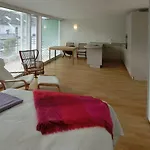 Modernes, Sonniges Im Herzen Von Düsseldorf