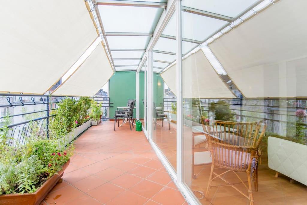 Modernes, Sonniges Im Herzen Von Apartment Düsseldorf