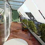 Modernes, Sonniges Appartement Im Herzen Von Duesseldorf