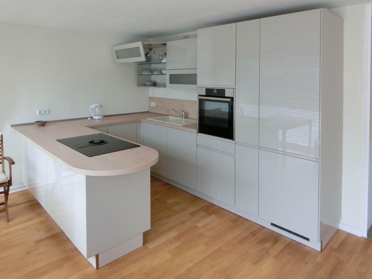 Apartment Modernes, Sonniges Im Herzen Von Dusseldorf